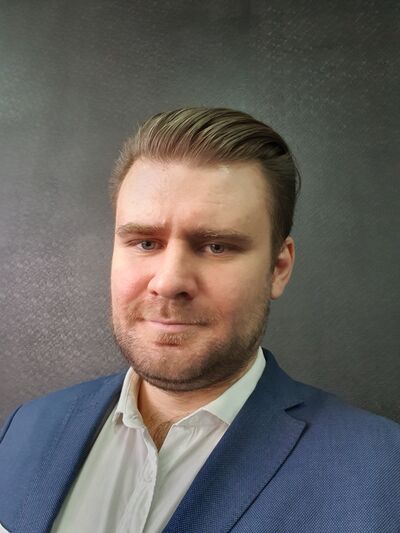  ,   Sasha, 32 ,   ,   