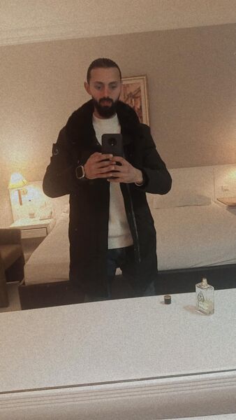  ,   Sadek, 30 ,   ,   