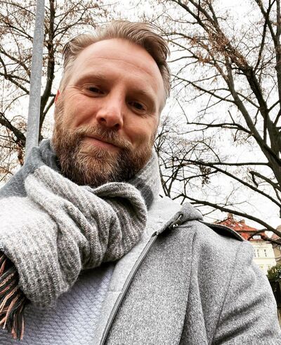  ,   Thomas, 48 ,   ,   