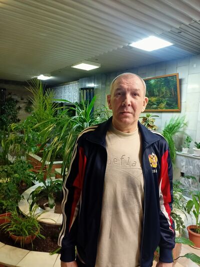  ,   Viktor, 61 ,     , c , 