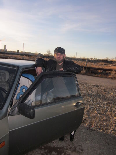  ,   Anton, 53 ,   