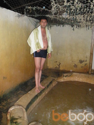  ,   Andranik, 42 ,  