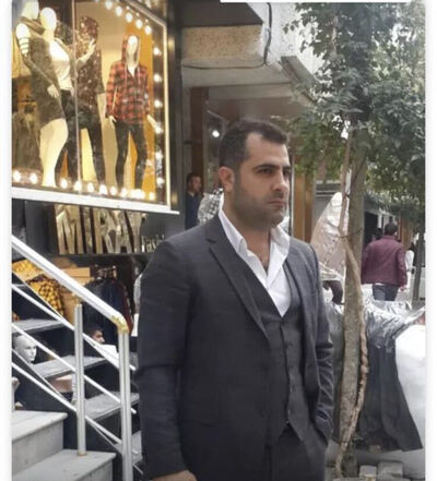  ,   Emir, 40 ,   ,   