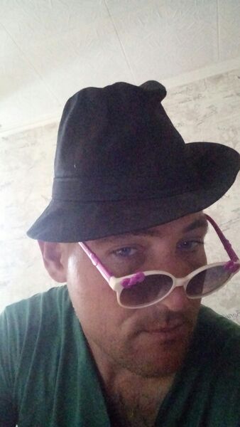  ,   Amigo, 47 ,  