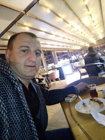  --,   Sultan, 38 ,   