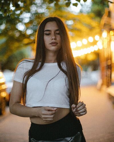  ,   Nika, 26 ,   ,   