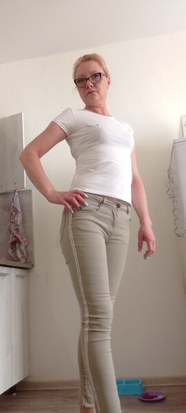  ,   Ҩ, 47 ,     , c 