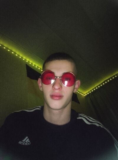  ,   , 19 ,   c 