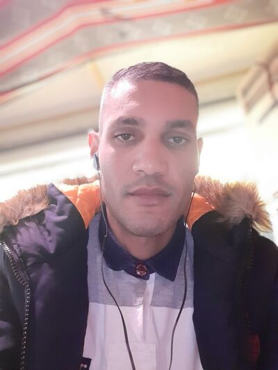  Fluh,   Mohamed mokh, 35 ,   ,   , c 