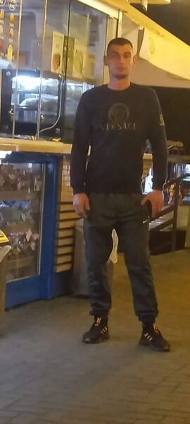  ,   Oleg, 33 ,   ,   