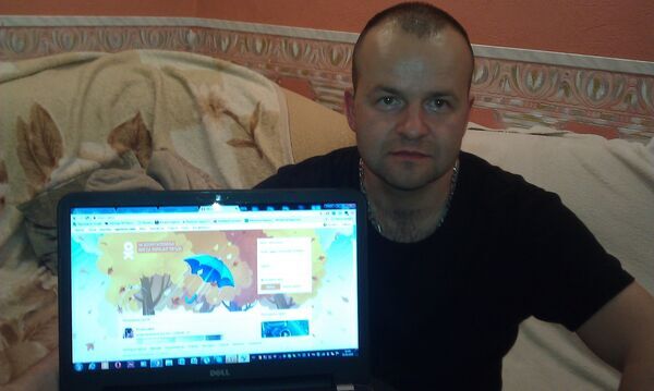  ,   Vlad, 44 ,   