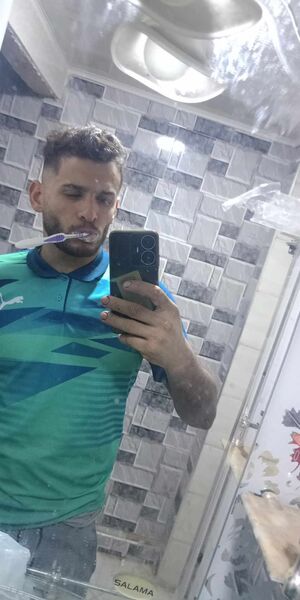  Algiers,   Walid daouad, 26 ,   ,   , c , 