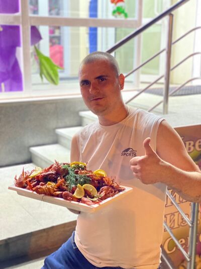  ,   Artem, 29 ,   ,   