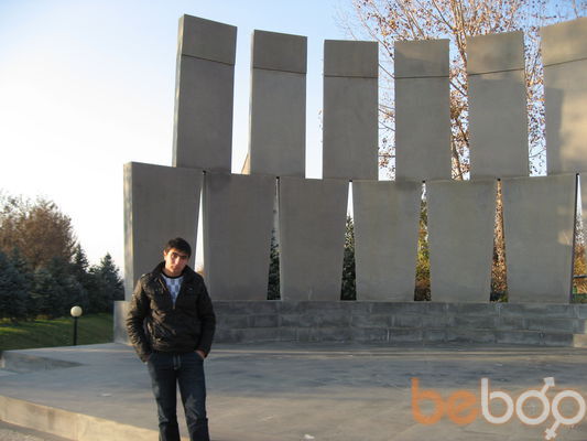  ,   Narek, 35 ,   