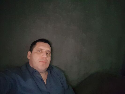  ,   Aleks, 49 ,   ,   , c 