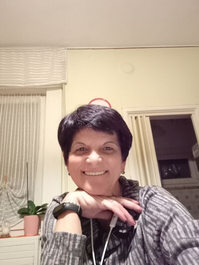  Milan,   Lucia, 53 ,   