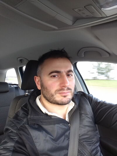  ,   Artiom, 31 ,   ,   , c , 