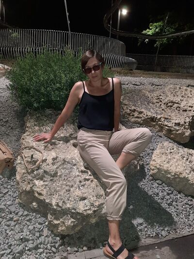  ,   Jana, 46 ,   ,   , c 
