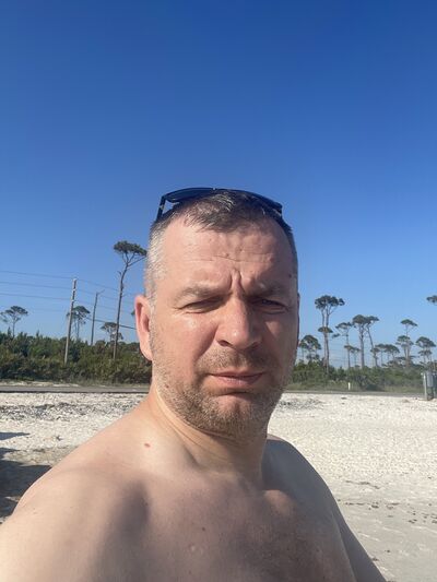  ,   Andre, 42 ,   ,   