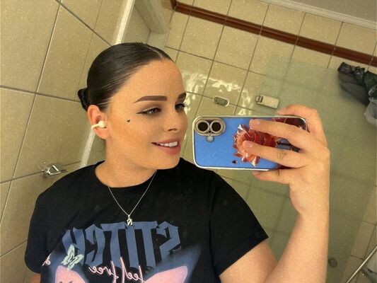  ,   Nadia, 27 ,     , c , 