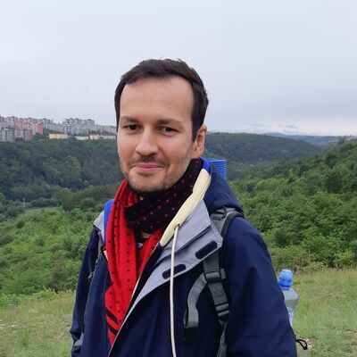  Praha,   Roman, 40 ,     , c 