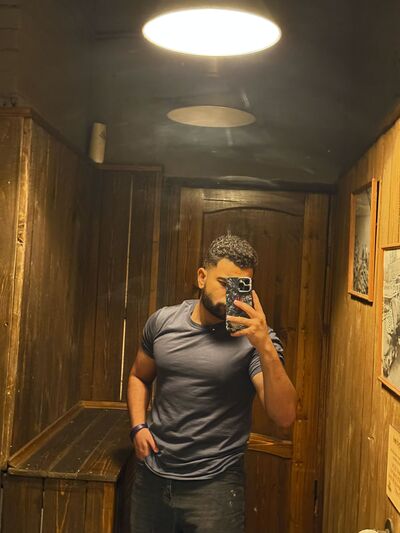  -,   Karim, 21 ,   ,   