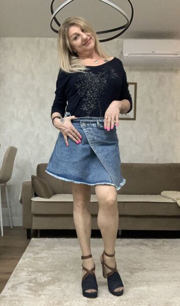  --,   , 53 ,     , c 