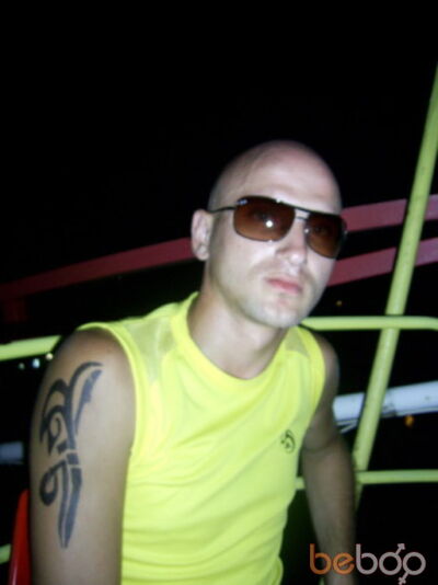  ,   Jorik, 40 ,   