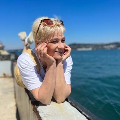  ,   Lidia, 57 ,     , c 