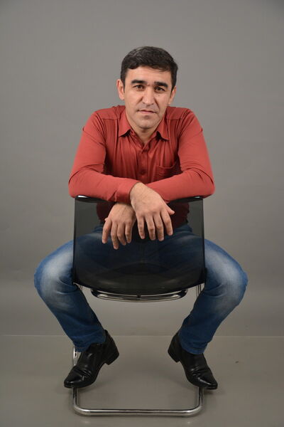  ,   Uzakov, 29 ,   ,   , c 