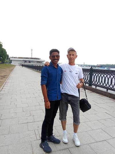  ,   Piligrim, 48 ,   ,   