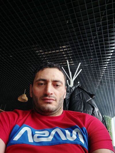  ,   Ashot, 41 ,   ,   