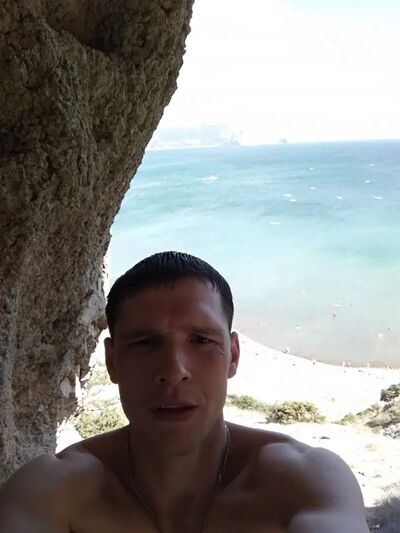 ,   Artyom, 36 ,   , 