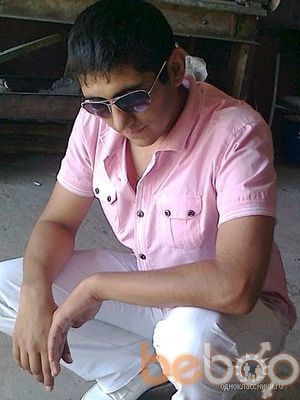  ,   Saq Jan, 32 ,   