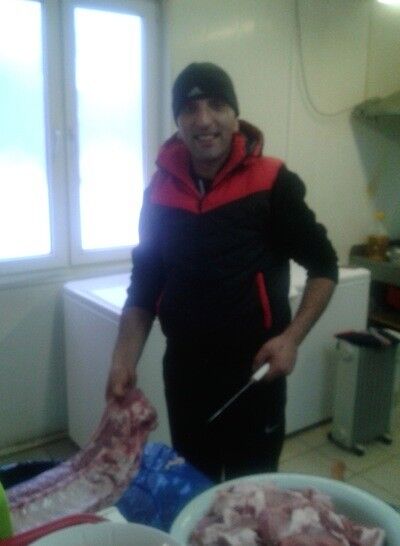  ,   Armen, 41 ,   ,   , c 