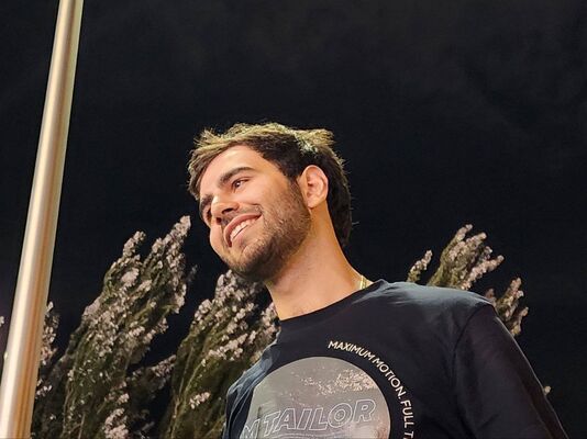  ,   George, 25 ,   ,   