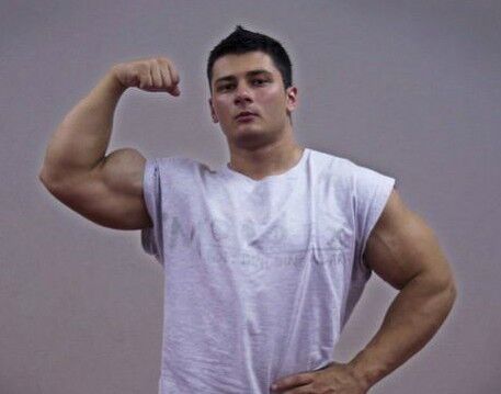  ,   Alex, 40 ,   ,   , c , 