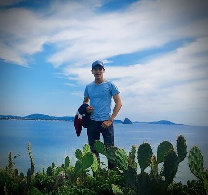 ,   Son Hoang, 26 ,   ,   