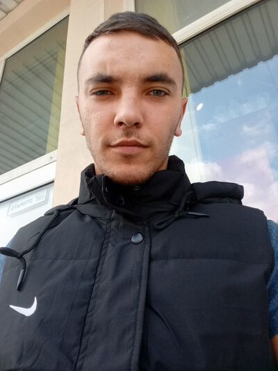  ,   Andrey, 20 ,   ,   