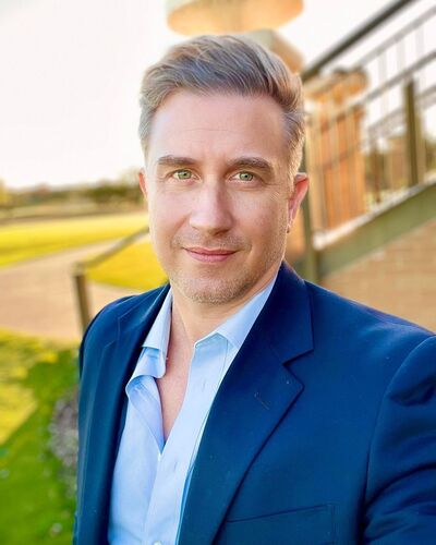  ,   David, 46 ,   ,   