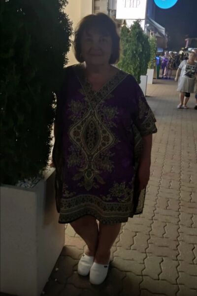 ,   Marina, 63 ,   c , 