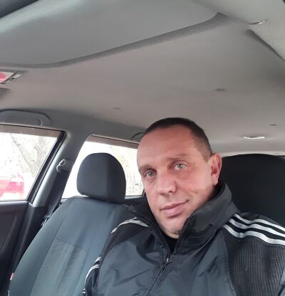  ,   Dimitris, 52 ,   ,   , c 