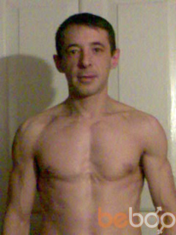  ,   Sacha, 49 ,   ,   , c , 