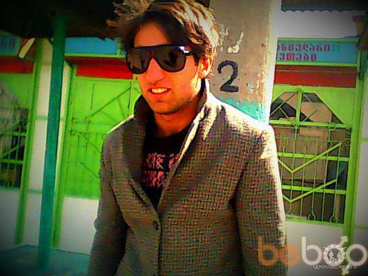  ,   Tomy, 38 ,   