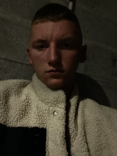  Palais-Bourbon,   Vasile, 23 ,   ,   