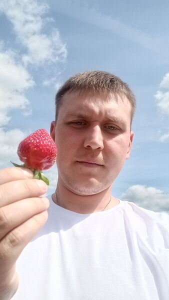  ,   Nikita, 30 ,   ,   