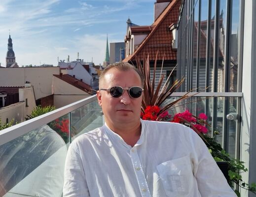  ,   Ivo, 52 ,   ,   , c 