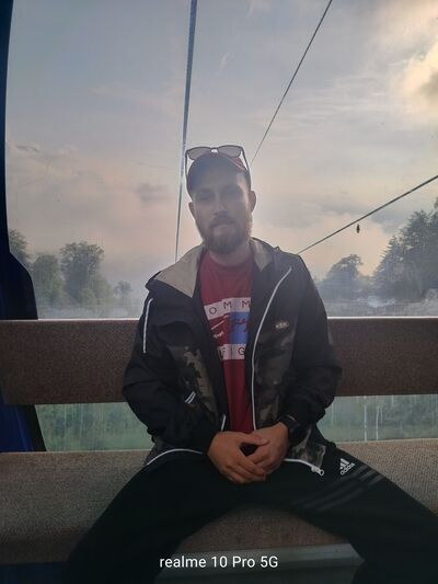  ,   Maxim, 32 ,   ,   