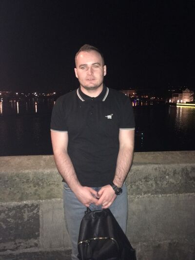  ,   Robert, 33 ,   , 