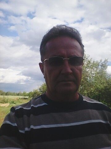  9152538  , 63 ,    